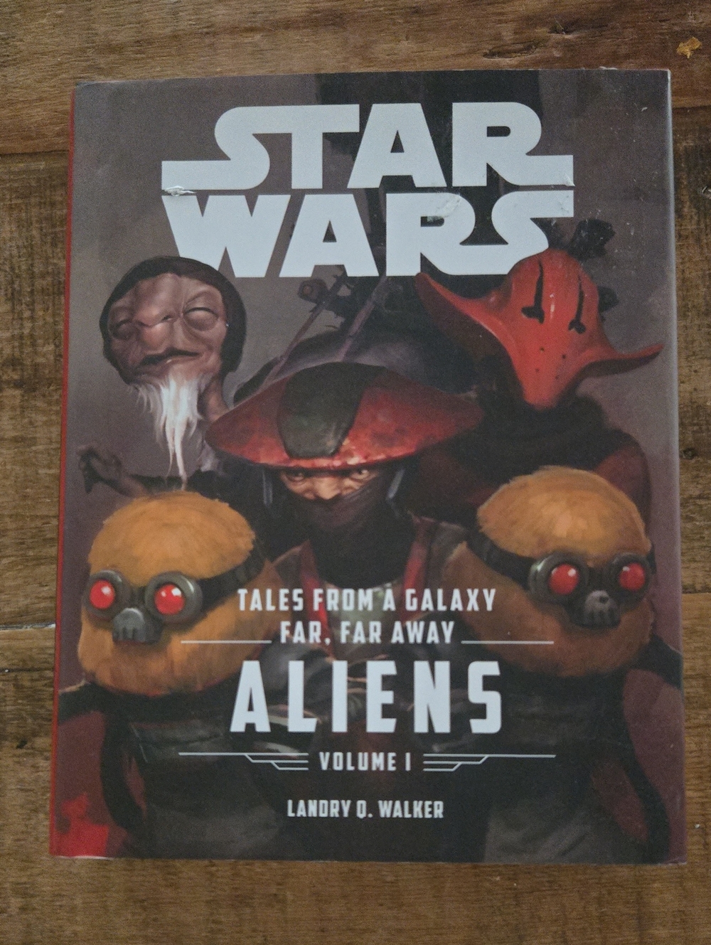 Take 50% Off- Hardcover STAR WARS Aliens Vol 1